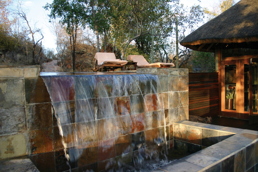 Etali Safari Lodge Madikwe Game Reserve Exterior photo